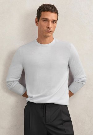 Svetrík - frost blue