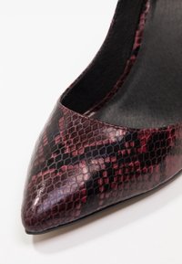 Zign Escarpins à talons hauts - red