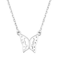 Sølv sommerfuglepandant halskæde med intrikat udskæringsdesign, fastgjort til en delikat kæde, der har en poleret overflade og glat tekstur.