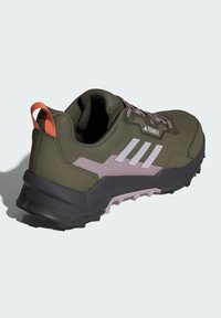 Adidas Terrex Hiking shoes - olive strata   silver dawn   preloved fig