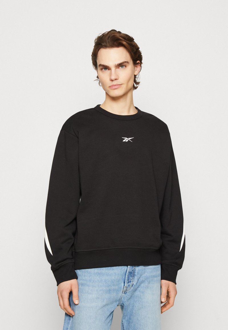 reebok classic unisex