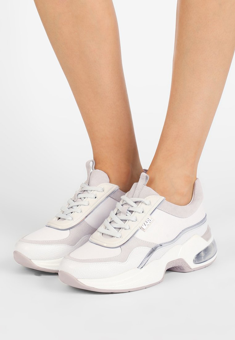 larare chaussures prix