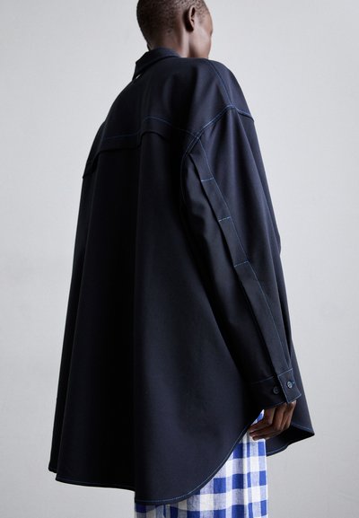 Sunnei MEGA OVER SHIRT UNISEX - Chemisier - dark blue