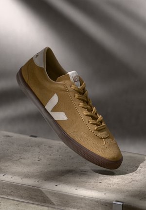 VOLLEY - Trainers - tent/natural/eagle