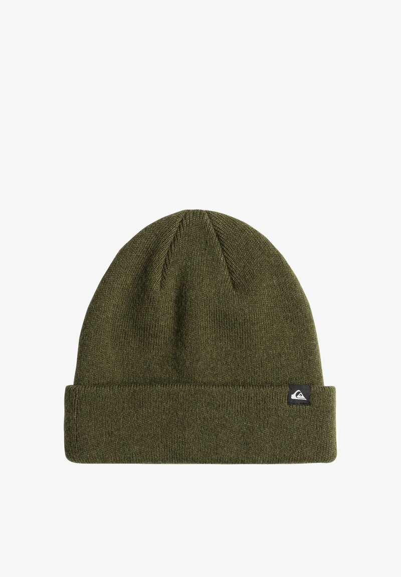 Zelená pletená čiapka s prehnutým lemom a textúrovanou tkaninou. Má malú čiernu logo nášivku na boku.