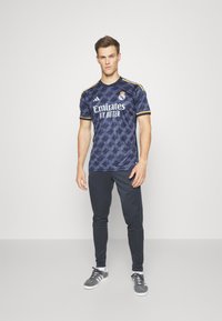 adidas Performance REAL MADRID AWAY - Article de supporter d'équipe de club - legend ink/preloved yellow