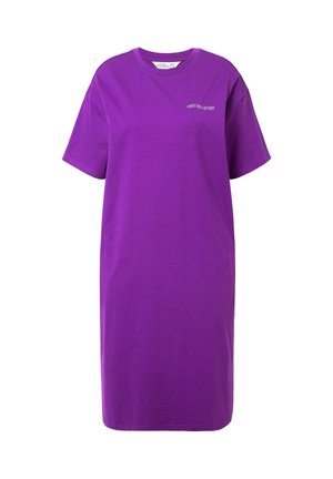 Lila Baumwoll-T-Shirt-Kleid mit kurzen Ärmeln, Rundhalsausschnitt und Logodetail auf der Vorderseite. Lockere Passform, knielanger Schnitt und glatte Textur.