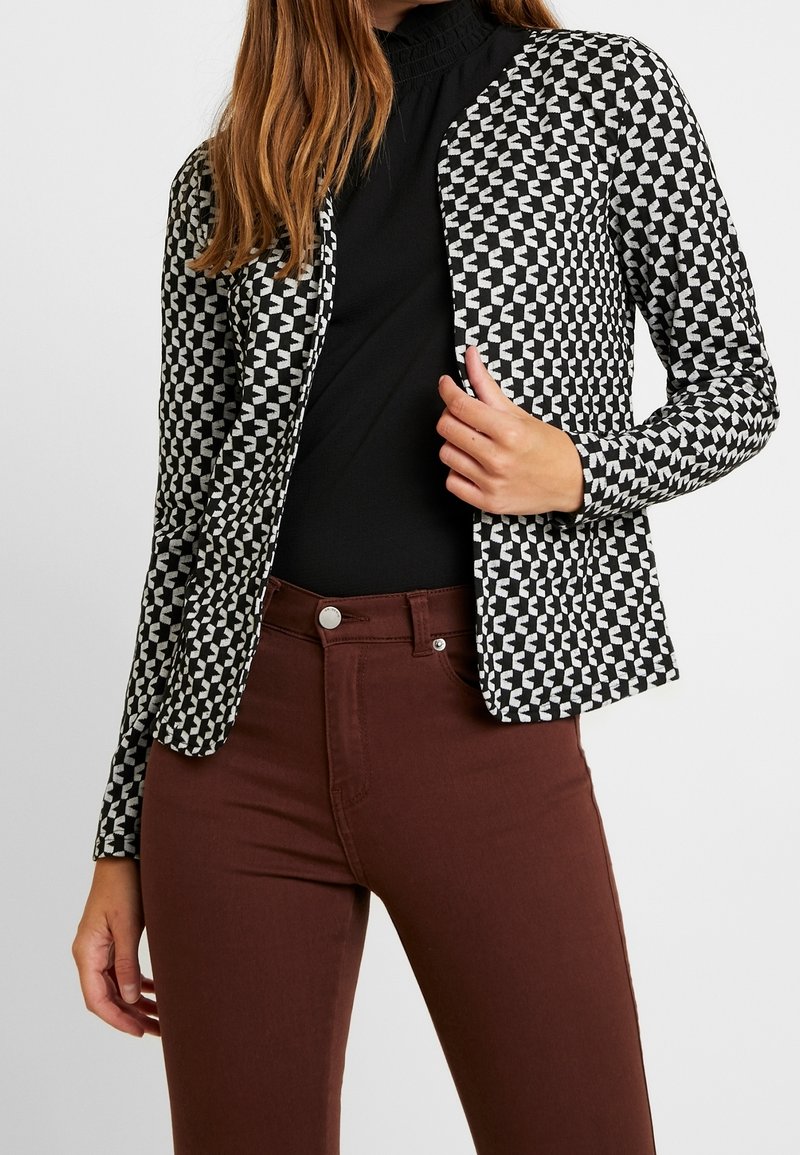 ONLY Neuletakki - white