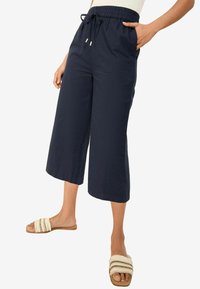 CULOTTES - Šortai - navy