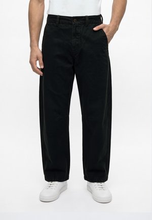Abercrombie & Fitch, BAGGY BARREL PANT - UTILITY CANVAS BLACKCANVAS BLACK INK 1CC $95.00 TR - Панталони - black