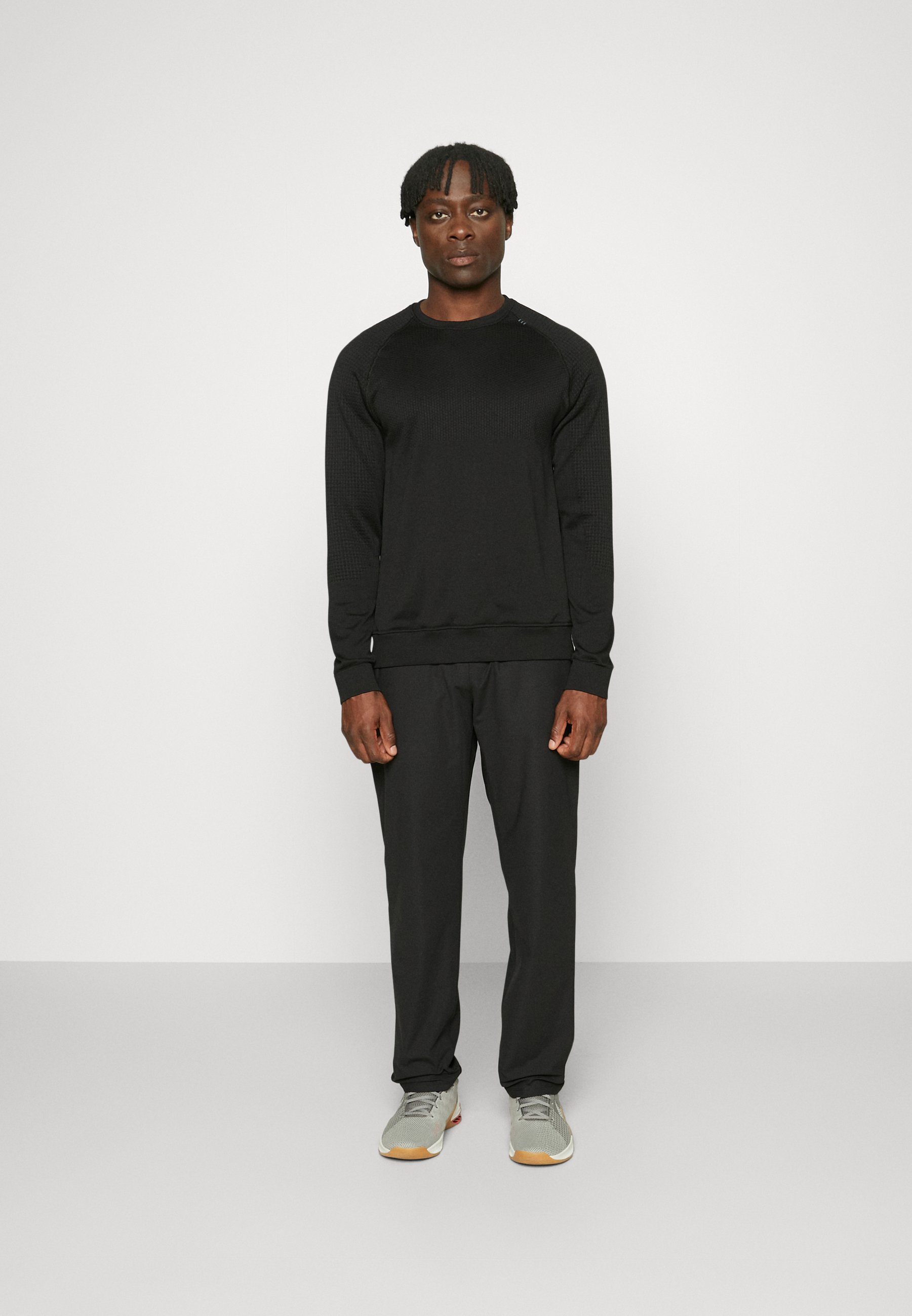 メンズウェア CREWNECK PULLOVER & SLIM LONG PANTS 楽天市場】ゼクシィミックス メンズ xexymix mens ジョガーパンツ