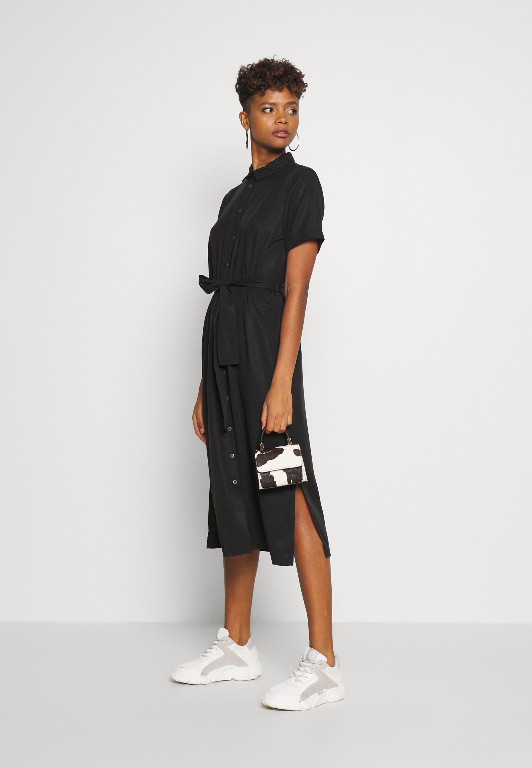 Object OBJTILDA ISABELLA SS DRESS NOOS Skjortekjole Object OBJTILDA ISABELLA S/S DRESS NOOS - Skjortekjole - black