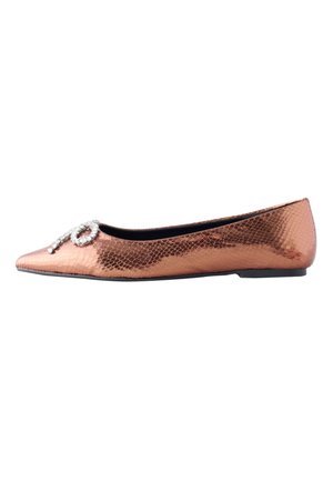 REGULAR FIT - FOREVER COMFORT POINTED TOE JEWELLED BOW  - Balerini - bronze