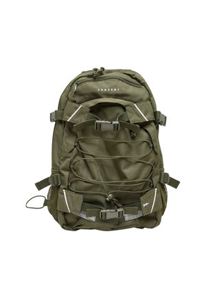 Zaino verde oliva con più cinturini regolabili, tasca frontale con zip, design con corda elastica e tasche laterali in rete per il massimo dello stivaggio.
