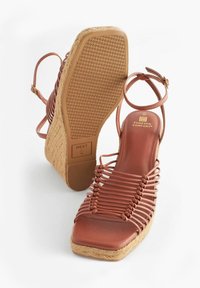 Next FOREVER COMFORT - Platåsandaletter - tan brown