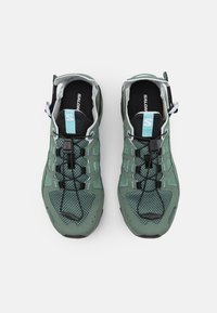 Salomon TECHAMPHIBIAN 5 W - Turistiniai batai - laurel wreath/arctic ice/marine blue