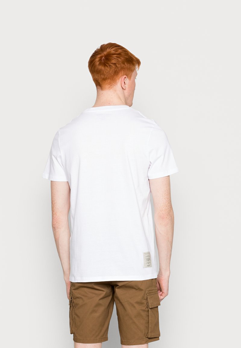 Herren T-Shirts basic | Jack & Jones JORSPLITS TEE CREW NECK T-Shirt print bright white/weiß - TN99539 Herren T-Shirts basic | Jack & Jones JORSPLITS TEE CREW NECK T-Shirt print bright white/weiß - TN99539