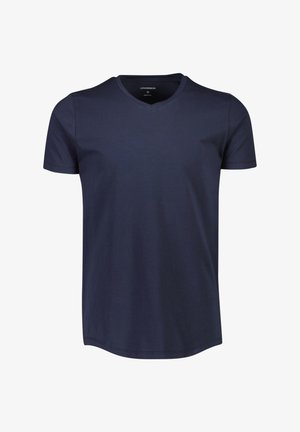 Granatowa, bawełniana koszulka z dekoltem w serek, krótkimi rękawami i gładką fakturą. Na wewnętrznej stronie znajduje się metka z napisem "Lindbergh" oraz rozmiarem "M".