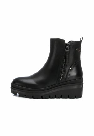Keilstiefelette - black