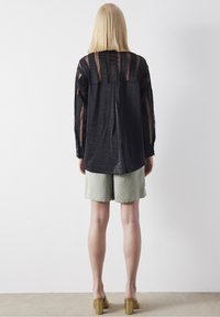 Ipekyol Allvädersjacka - black