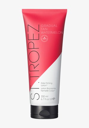 St. Tropez GRADUAL TAN WATERMELON DAILY FIRMING LOTION biały