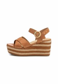 Sandali con plateau - camel