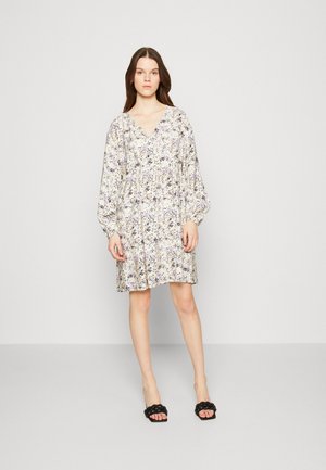 Minimum MODIVA - Robe de jour - broken white