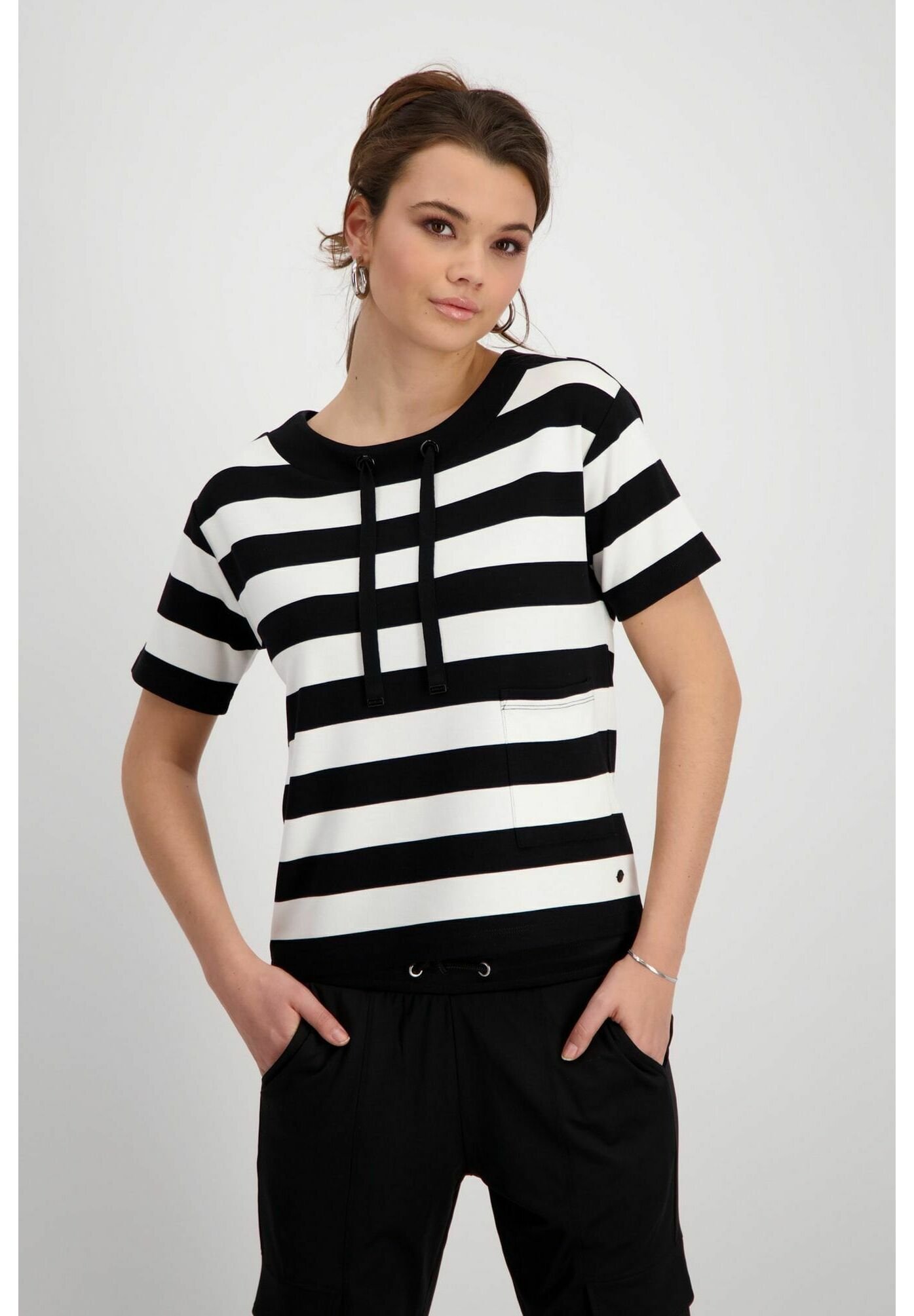 Monari MIT BLOCKSTREIFEN - Sweatshirt - schwarz gemustert/schwarz  