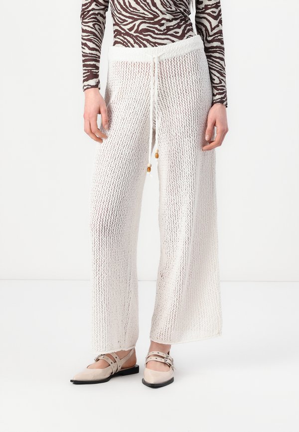 Mid Rise Crochet-Style Coverup Pant - Trousers - jet stream