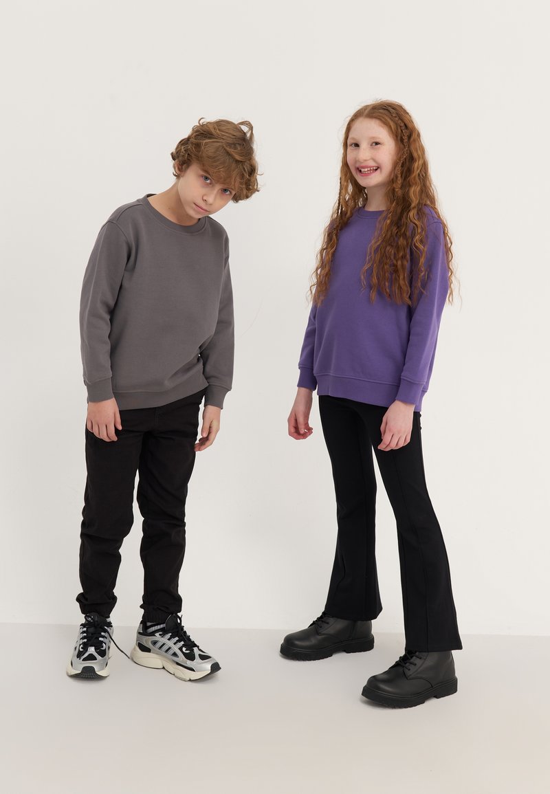 Yourturn Kids - UNISEX 2 PACK - Sudadera - dark grey/dark purple, Ampliar