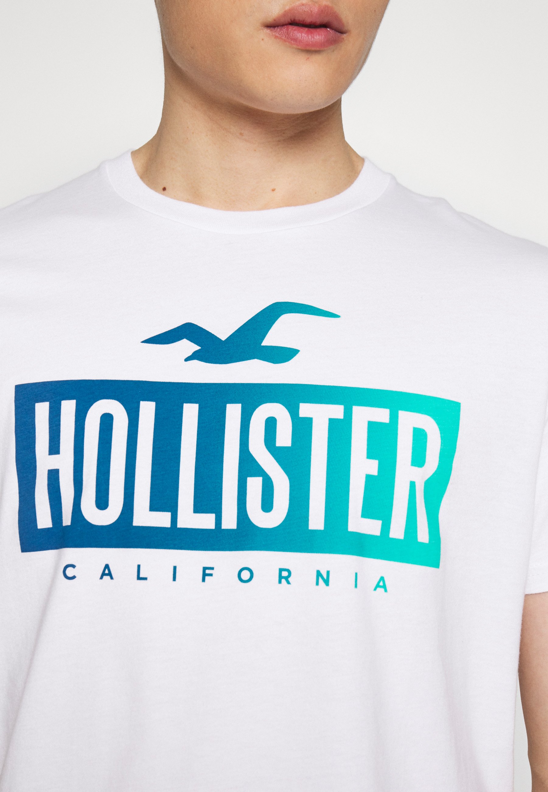 Hollister Co. PRINT LOGO T shirts med print white Hollister Co. PRINT LOGO - T-shirts med print - white