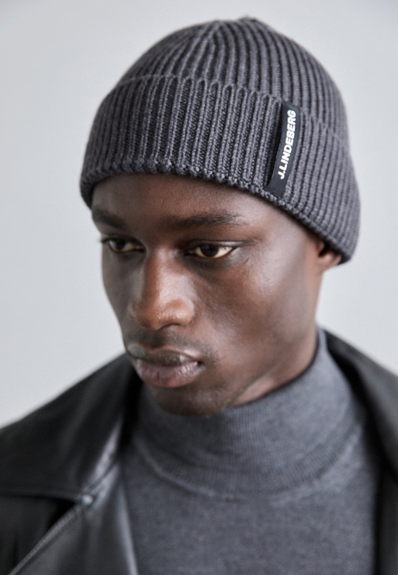 J.LINDEBERG - JUAN BEANIE UNISEX - Lue - lava smoke, Forstørre