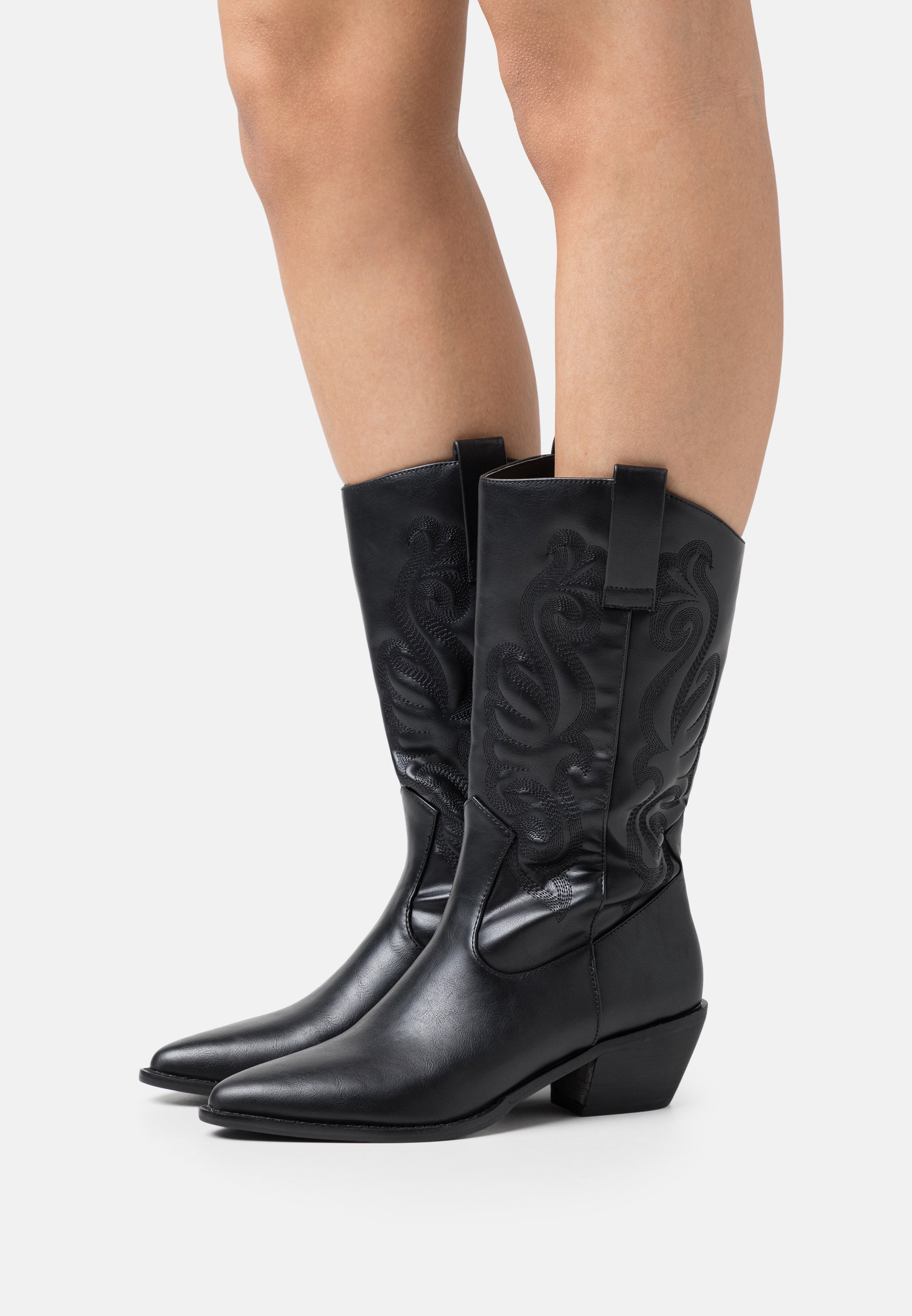 Bottes Western Cowboy Dan Post Homme Noir Couture Détaillée