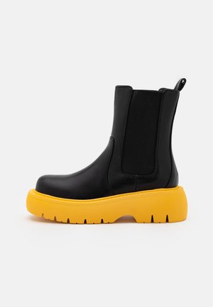 Bottines à plateau - black