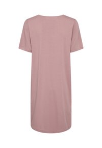 Kortärmad t-shirt i ljusrosa, tillverkad av mjukt tyg, med rundad halslinning och en förlängd baksidedesign.