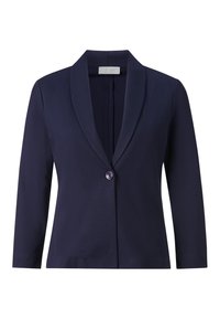 Námořnický modrý blazer s šálovým límcem, zapínání na jeden knoflík a tříčtvrtečními rukávy. Vyroben z hladké látky bez viditelných vzorů.