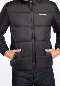 Bench Vinterjacka - black
