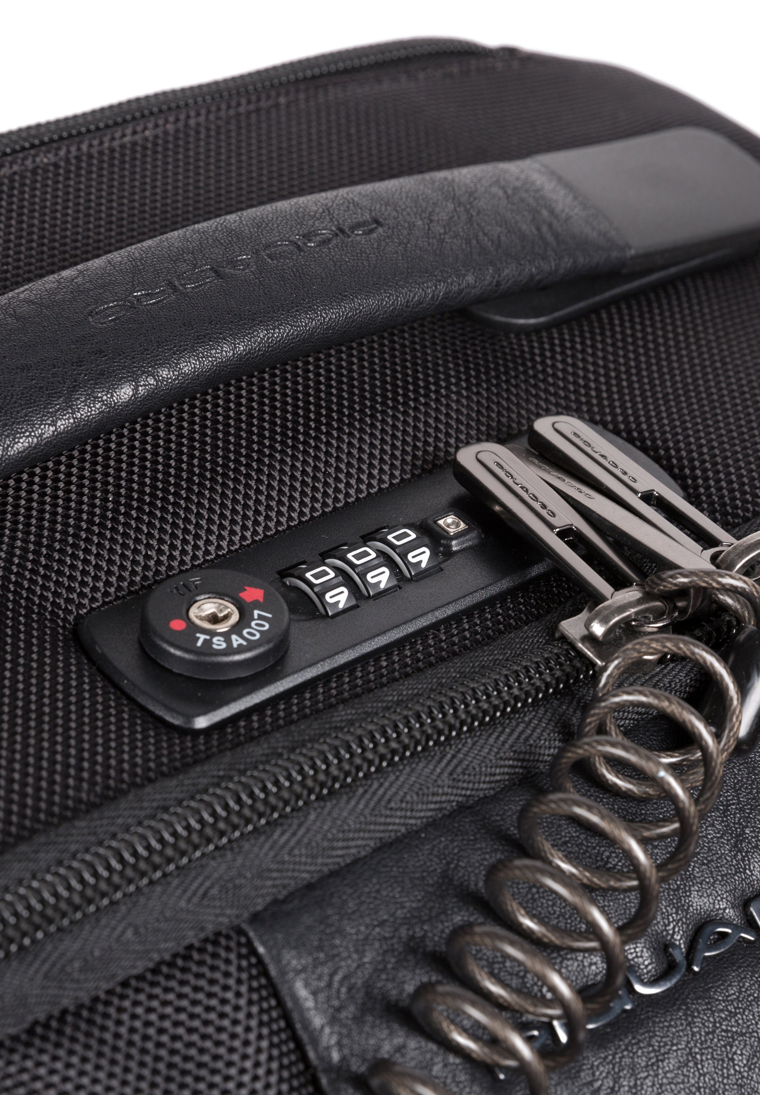 Valise Cabine Piquadro à Roulettes - Noir, Petit Format Cabine, Neuf Avec étiquettes