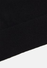Repeat HAT - Muts - black