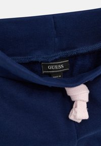 Thumbnail Image 4