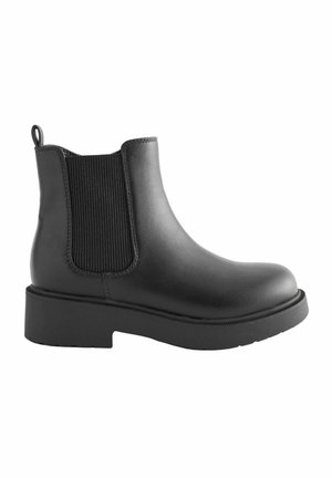 Svarta ankelskängor i syntetläder, med elastiska sidopaneler, en tjock sula och en dragflik bak för enkel påtagning.