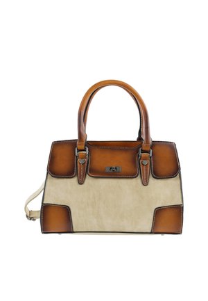 Rechthoekige beige handtas met bruine leren handvaten, hoekaccenten en een voorvaksluiting op een witte achtergrond.