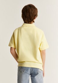 Scalpers SCALPERS BASIC - Polo - yellow