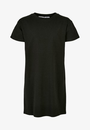 Czarna bawełniana sukienka t-shirtowa z okrągłym dekoltem, krótkimi rękawami, dopasowanym gorsetem i luźnym krojem, o długości poniżej kolan.