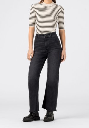 Sweter