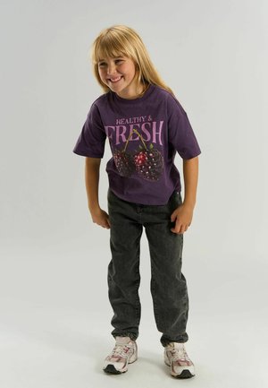 The New, TNVIGDIS OS S_S TEE - T-shirt con stampa - sweet grape tn