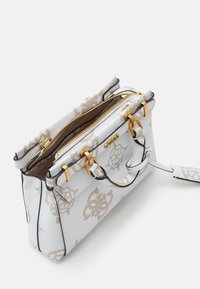 Guess SESTRI LOGO MINI SATCHEL - Rokassoma - white