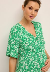 Next MATERNITY SLEEVE - REGULAR FIT - Rochie de zi - green floral