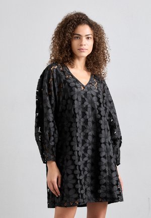 ALMINE - Juhlamekko - black