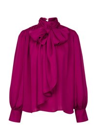 Blusa magenta con collo alto e grande fiocco decorativo, caratterizzata da lunghe maniche a sbuffo e polsini con bottoni. Realizzata in tessuto morbido e liscio.
